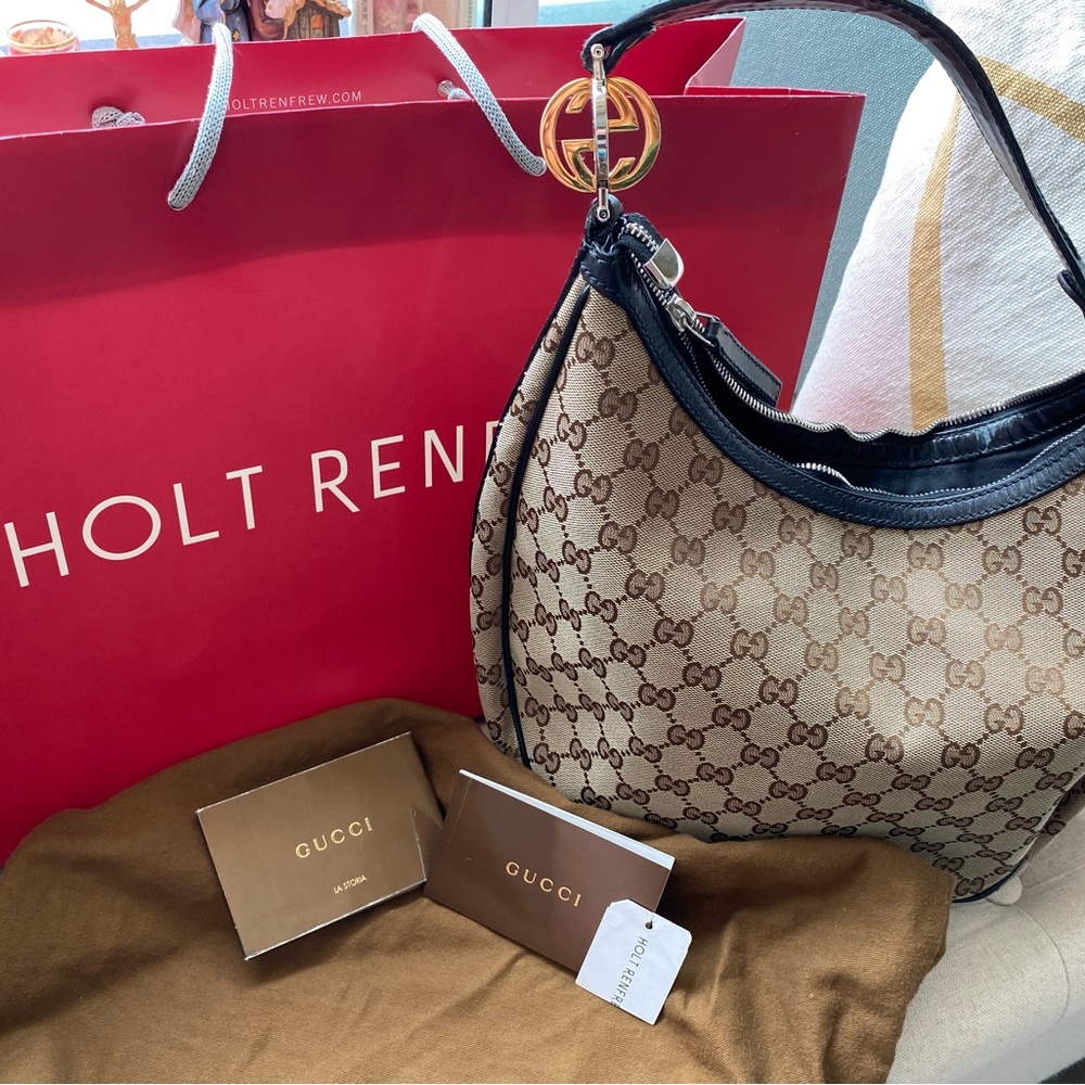 Gucci Hobo bag with dust bag and authenticity card bought in holt renfrew - Picture 4 of 10